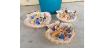 Crèche dans coquille de St Jacques 8 personnages 