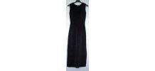 Robe longue fourreau fendu. Tissu crèpe noir. Taille 36. 