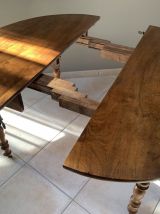 Table rabats ovale Louis Philippe pieds tournés et rallonge