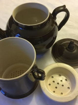 Cafetière théière ancienne