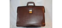 Sac en cuir marron H. Saxel