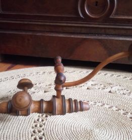 Ancienne patère et porte chapeau en bois