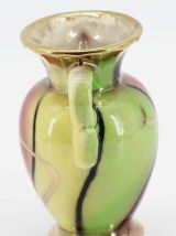 Vase foreign en céramique