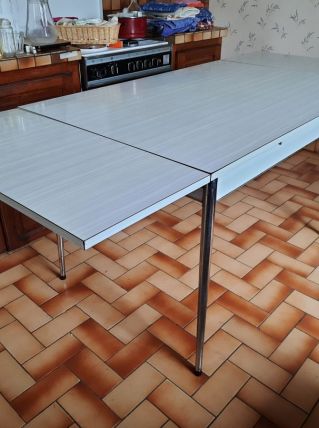 Table salon Formica