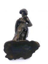 Statue " Nu au chignon  " en resine patiné  ( 32 cm )