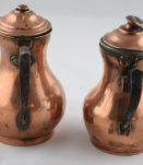 Lot de deux petites théières en cuivre