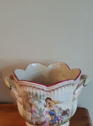 Cache pot ancien 