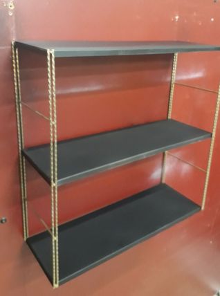 Etagere vintage string black mat et montants torsadé or. 49x