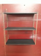 Etagere vintage string black mat et montants torsadé or. 49x