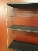 Etagere vintage string black mat et montants torsadé or. 49x