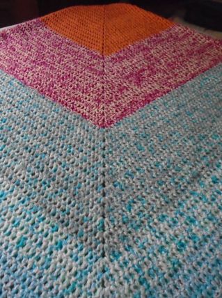 Plaid en laine crochetée