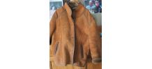 VESTE EN MOUTON RETOURNE
