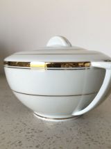 Petite théière en porcelaine de Limoges