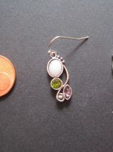 Boucles d'oreilles pendantes Boucles d'oreilles pendantes, a