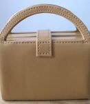  1 Petit sac - Porte-bagues en plastique et feutrine 