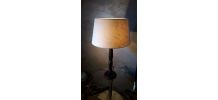 grande lampe pied tourné chene teinté ébène 1970  abat jour 