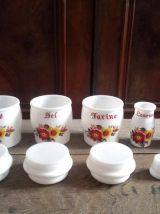 Jolie série de 5 pots à épices en opaline