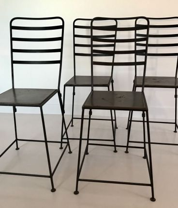 4 chaises-tabourets industriels