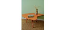 Table basse en bois avec motifs chevron