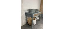 Table de toilette/ bureau