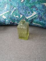 Carafe ancienne en ouraline