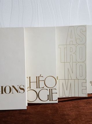 Collection de 4 tomes Atlas Astronomie*Religions*Architectur