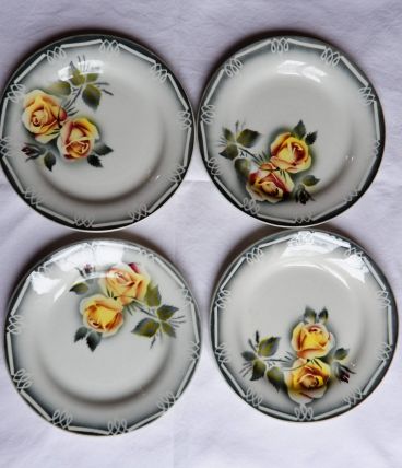 Lot 4 assiettes plates Digoin 