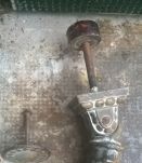 Main frappe-porte en bronze de qualité
