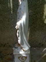 Vierge marie en porcelaine de Paris