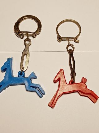 LOT 2 PORTE CLEFS POULAIN