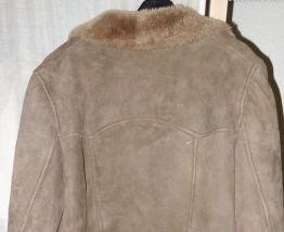 MANTEAU 100% LAINE DE MOUTON