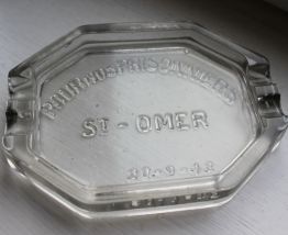 CENDRIERS EN VERRE 