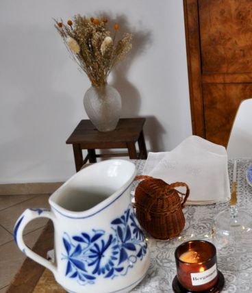 pichet à eau en porcelaine de Bayeux