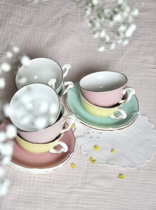 6 tasses et sous tasse colorées pastel