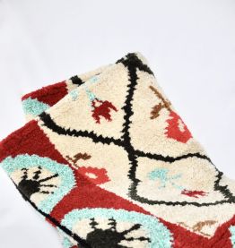 Tapis en laine fait main