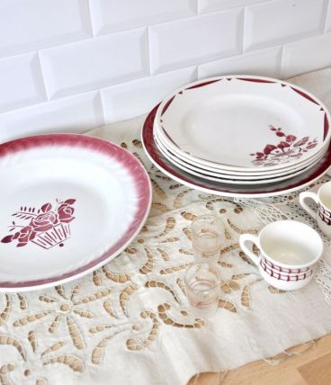 2 plats de service fleuris