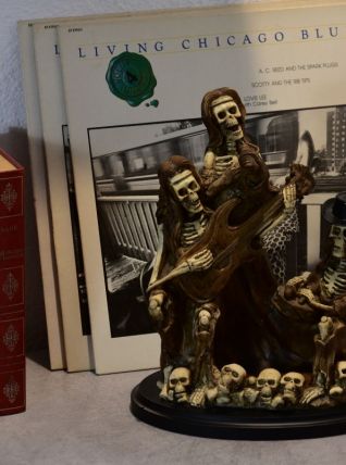 Statuette "The Rocking Dead"