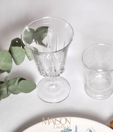 6 verres à pied 