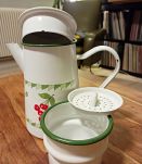 CAFETIERE EMAILLEE CERISES