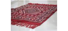 Tapis kilim fait main en laine couleur rouge