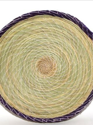 plateau fait main en fibres naturelles