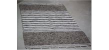 Tapis  fait main en laine marron rayures en blanc