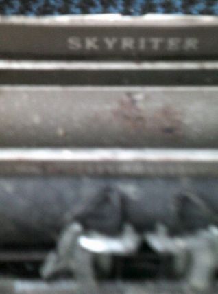 machine a ecrire smith corona des années 50