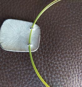 Collier avec émaux