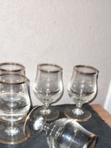 Carafe et verres liqueur traits dorés 