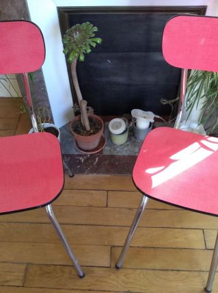 Chaises en formica