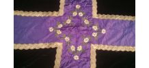 tissu de cercueil en velour brodé