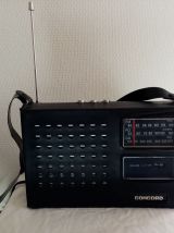 Radio année 80  dans sa housse en skaï