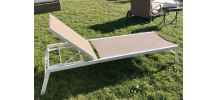 Chaises longues