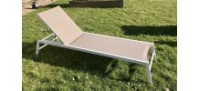 Chaises longues